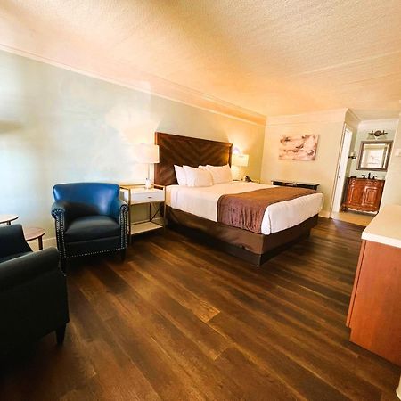 Bayfront Inn Сент-Огастин Экстерьер фото