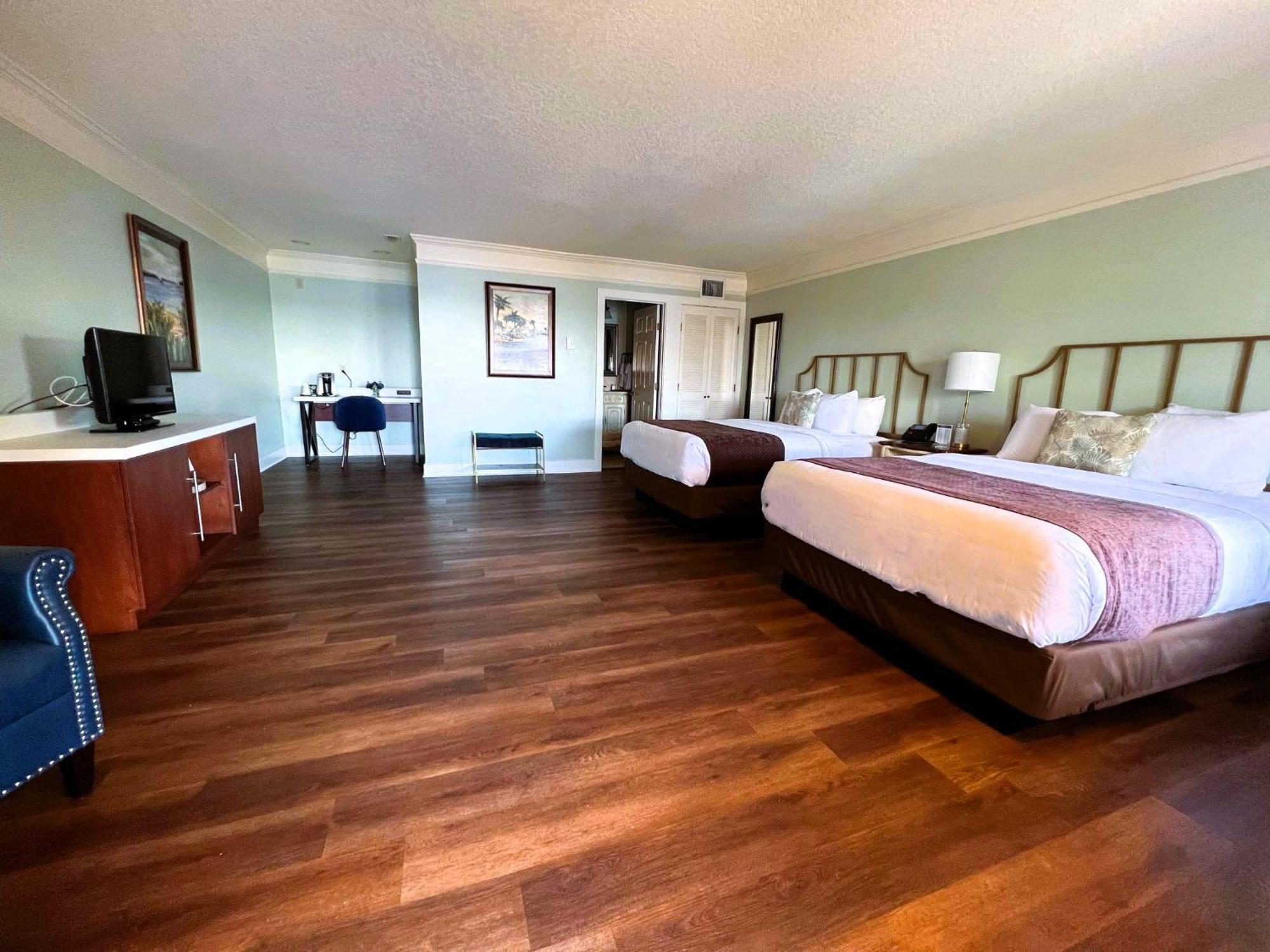 Bayfront Inn Сент-Огастин Номер фото