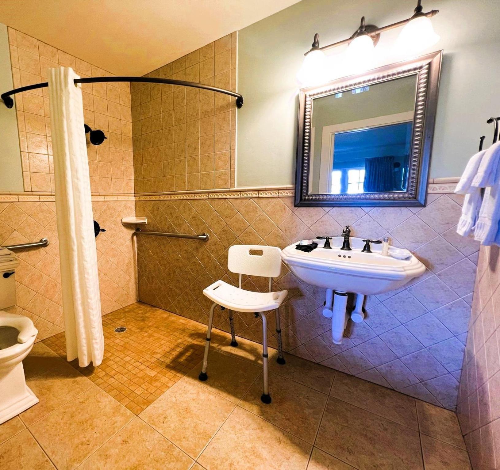 Bayfront Inn Сент-Огастин Номер фото