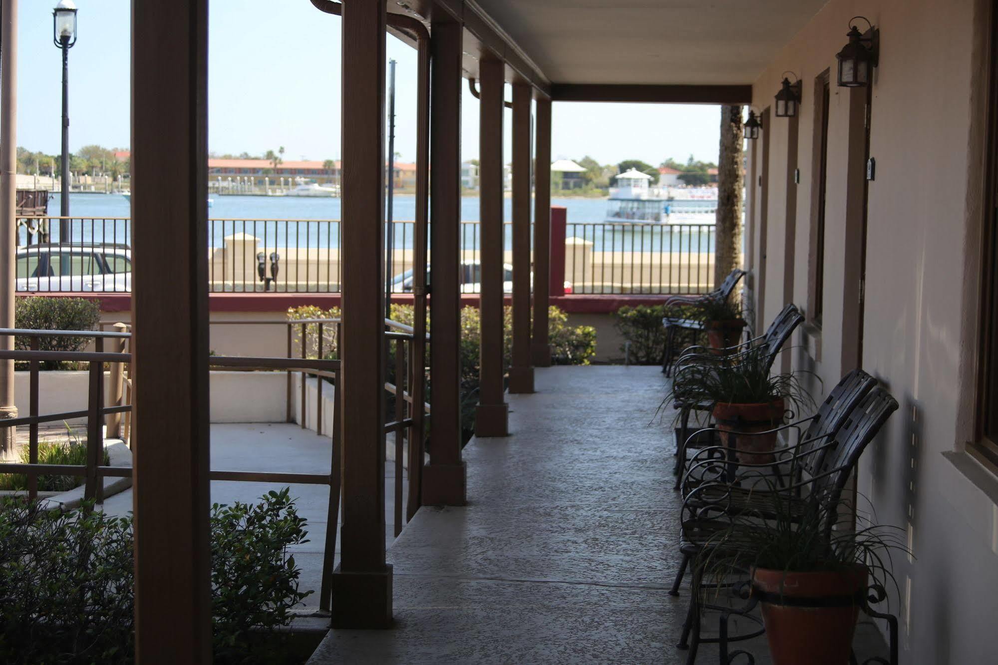 Bayfront Inn Сент-Огастин Экстерьер фото